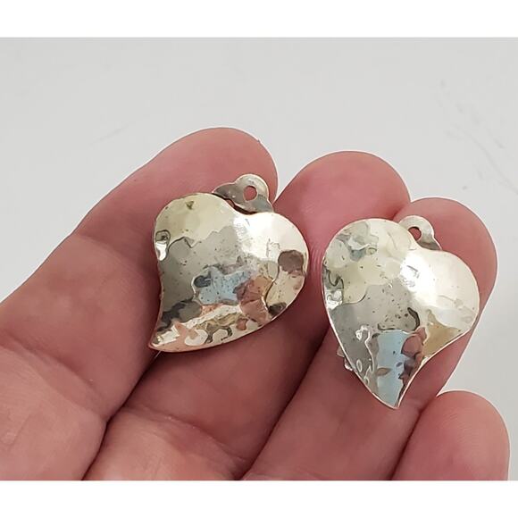 Sterling Silver Hammered Heart Clip Earrings 7 Grams - Picture 5 of 5